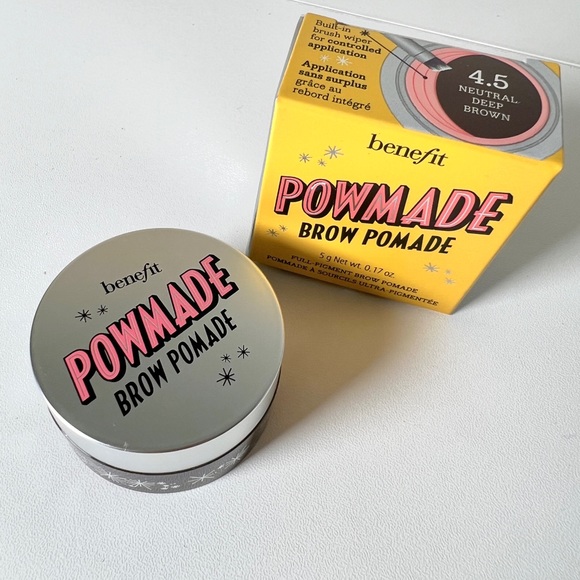 Benefit Cosmetics Powmade Brow Pomade shade 4.5 - Picture 3 of 4